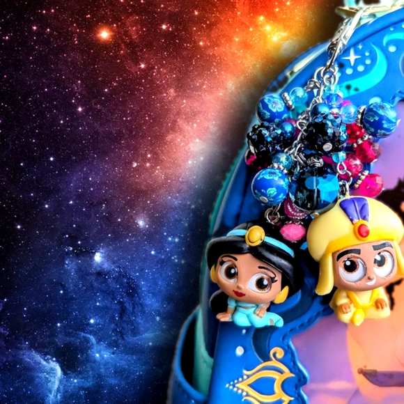 Loungefly Disney Aladdin Jasmine Lenticular Portrait Mini Backpack,wallet& Charm - Picture 3 of 17